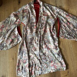 Victoria’s Secret Paisley Kimono 100% Silk Robe Size XS/S